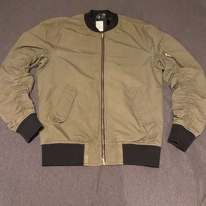 Men’s olive green bomber